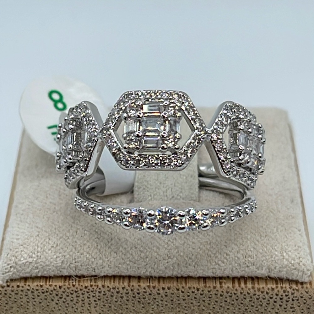 Bomb Party Ring STAYING NEXT TO YOU RBP5886 DiamondCZ/Rhodium 2 ring set NWT&BAG